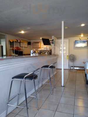 Mabell Ice Cream And Sandwich Shop