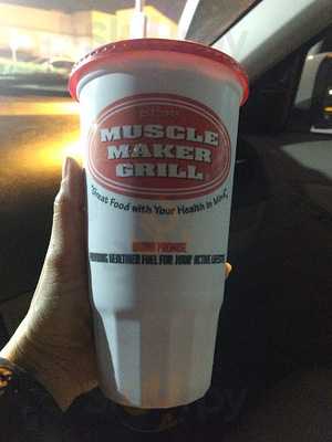 Muscle Maker Grill