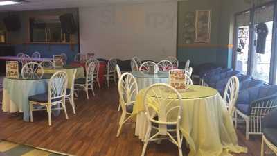 Starlight Restaurant & Lounge