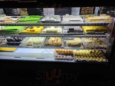 Raja Quality Restaurant & Swts