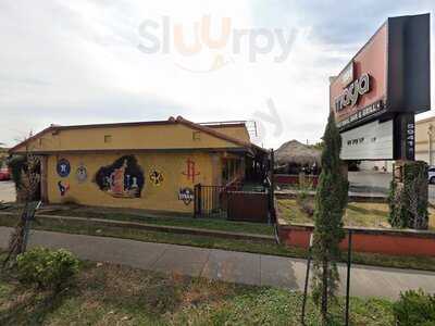 Honduras Maya Internacional Bar & Grill