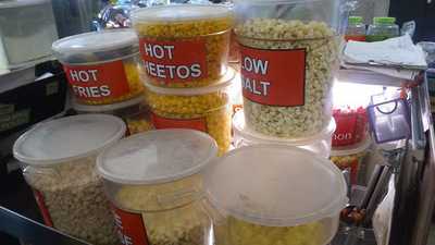 Poparazzi's Gourmet Popcorn