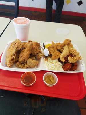 Hartz Chicken Buffet