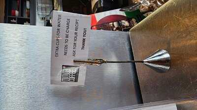 Minuti Coffee - Westheimer & Fondren