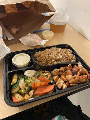 Kome Chinese & Sushi Bar