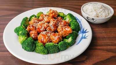 Kome Chinese & Sushi Bar