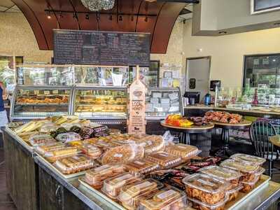 Parisian Bakery And Cafe