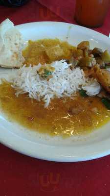 Lazeeza Restaurant South