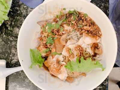 Phanh Ky Hu Tieu Mi My Tho