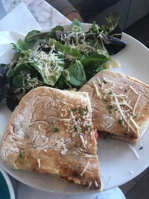 Sweet Paris Creperie & Cafe