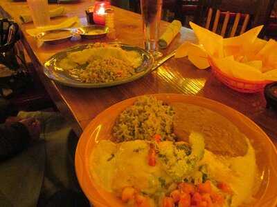 El Tiempo Cantina- 290