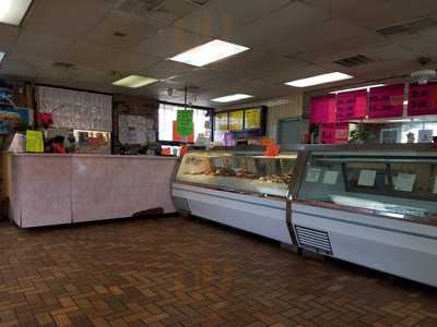 Hank's Seafood House Inc