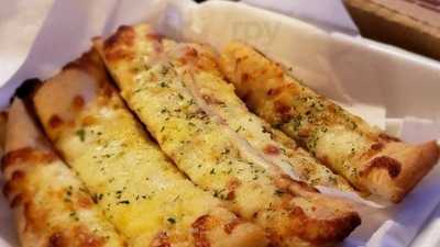 Picatta Pizza & Pasta