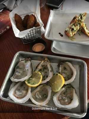 Doberman’s Bar & Grill
