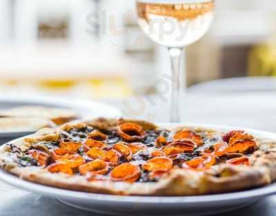 Upstairs Bar & Lounge