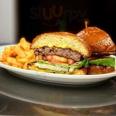 Mom's Country Kitchen