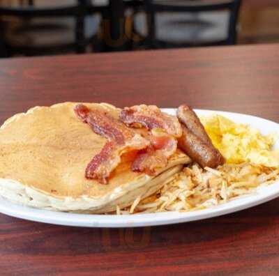 Mom's Country Kitchen