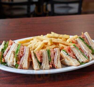 Mom's Country Kitchen