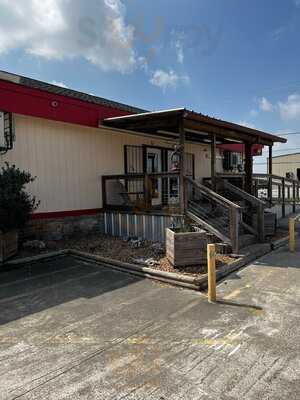 Mom's Country Kitchen