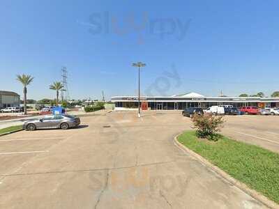 Villa Thai Restaurant & Bar