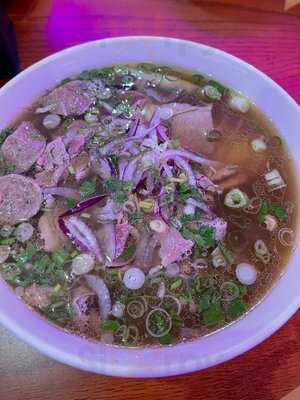 Pho Ngon Restaurant