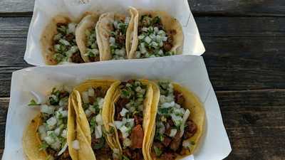 Hwy 6 Tacos