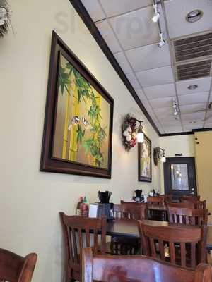 Pho Truc Vietnamese Noodle Hose