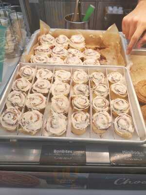 Cinnabon