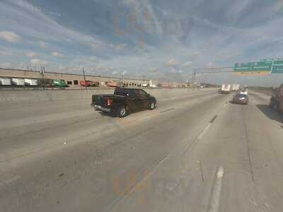 El Puerto Restaurant