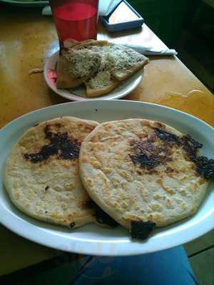 Hawallano Restaurant