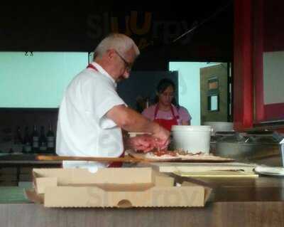 Verona Flying Pizza & Italian