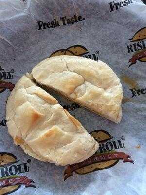 Rising Roll Gourmet Cafe