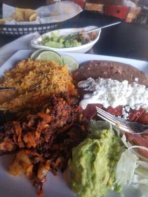 La Playita Bar & Grill