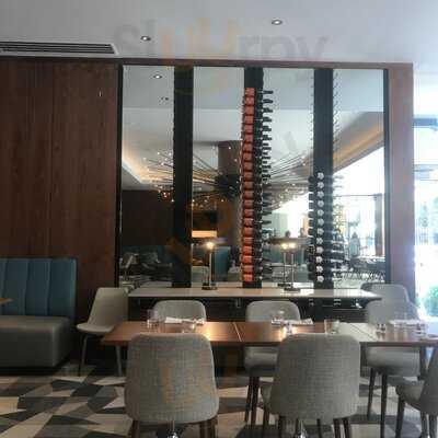 Oxbow7 Restaurant & Bar