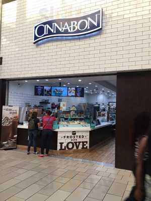 Cinnabon