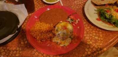 Marinas Mexican Restaurant & Bar