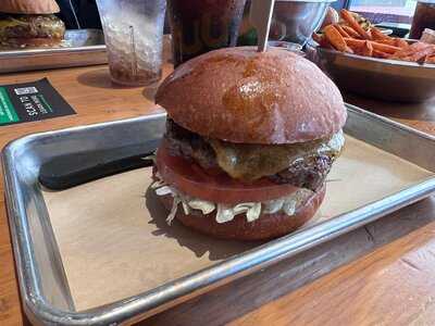 Hopdoddy Burger Bar