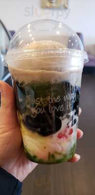 Bambu Desserts And Drinks