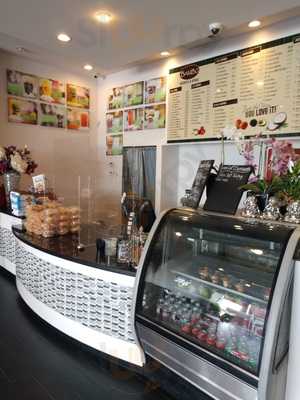 Bambu Desserts And Drinks