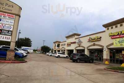 Hungry Howie's Pizza