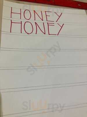 Honey Art Cafe