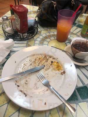 Lavina Cuban Cuisine