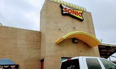 Sonic Drive-in