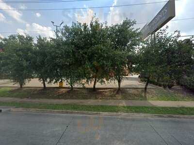 747 Restaurant & Bar