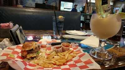 Chulas Sports Cantina