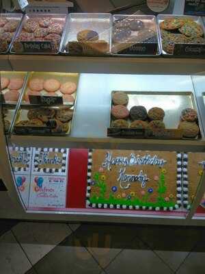 Great American Cookies