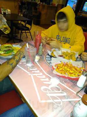 Wings Pizza N Things