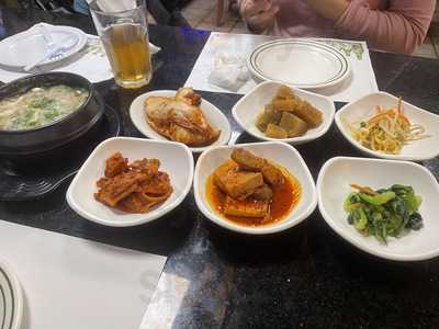 Han Mi Jung Korean Diner