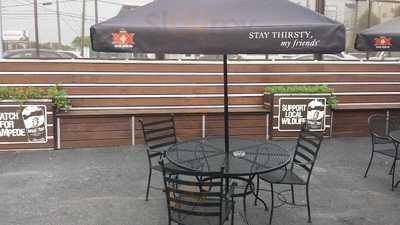 Winston's On Washington