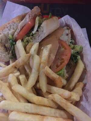 Home Plate Bar & Grill